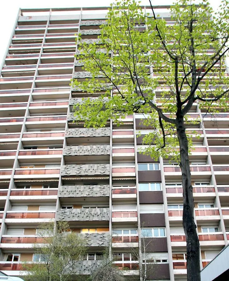 Tour Azalee Hotel Lyon